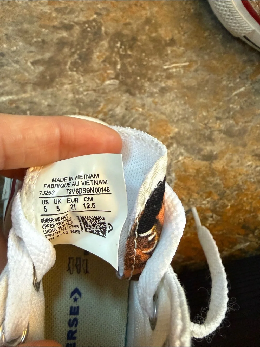 Toddler Moana Converse Size 5